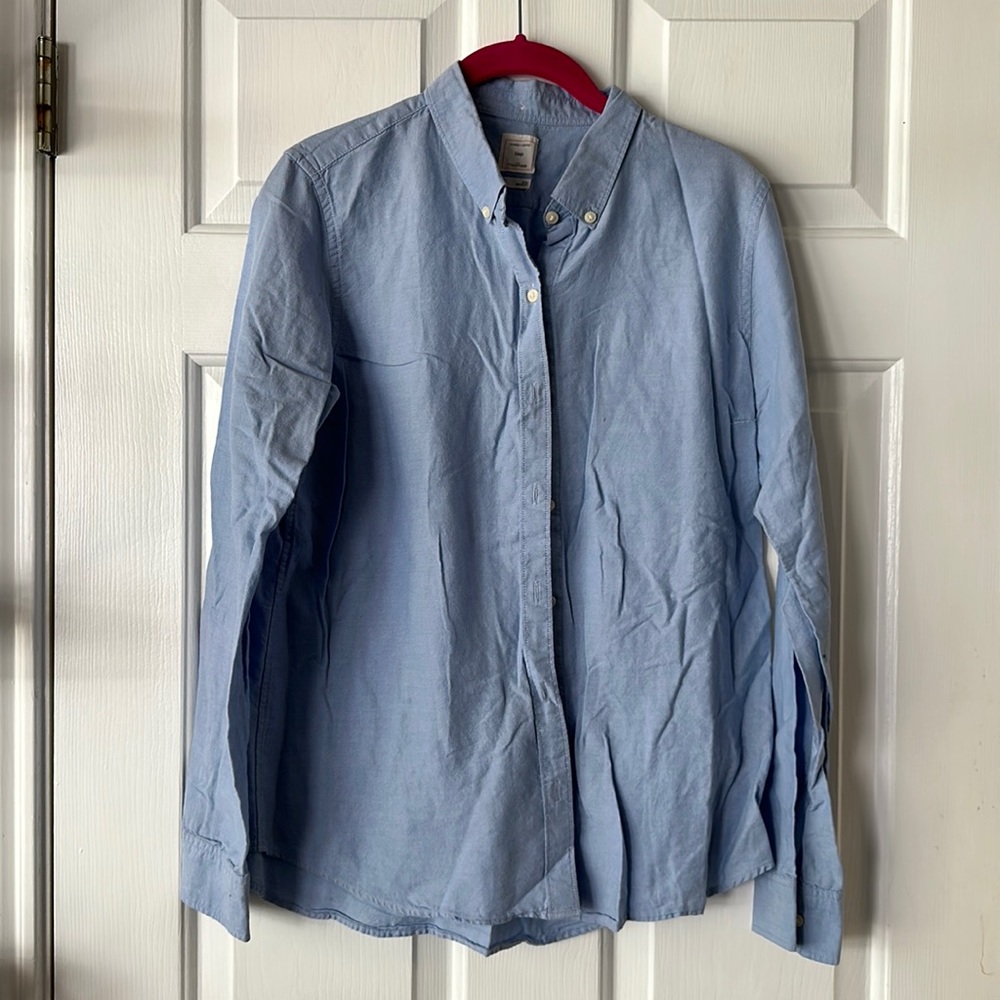 Gap The fitted Boyfriend button up - Picture 2 of 9